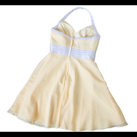 ALFRED ANGELO Rockabilly Halter Neck Cocktail Dress With Bow Corsage Yellow 10 - Picture 9 of 10